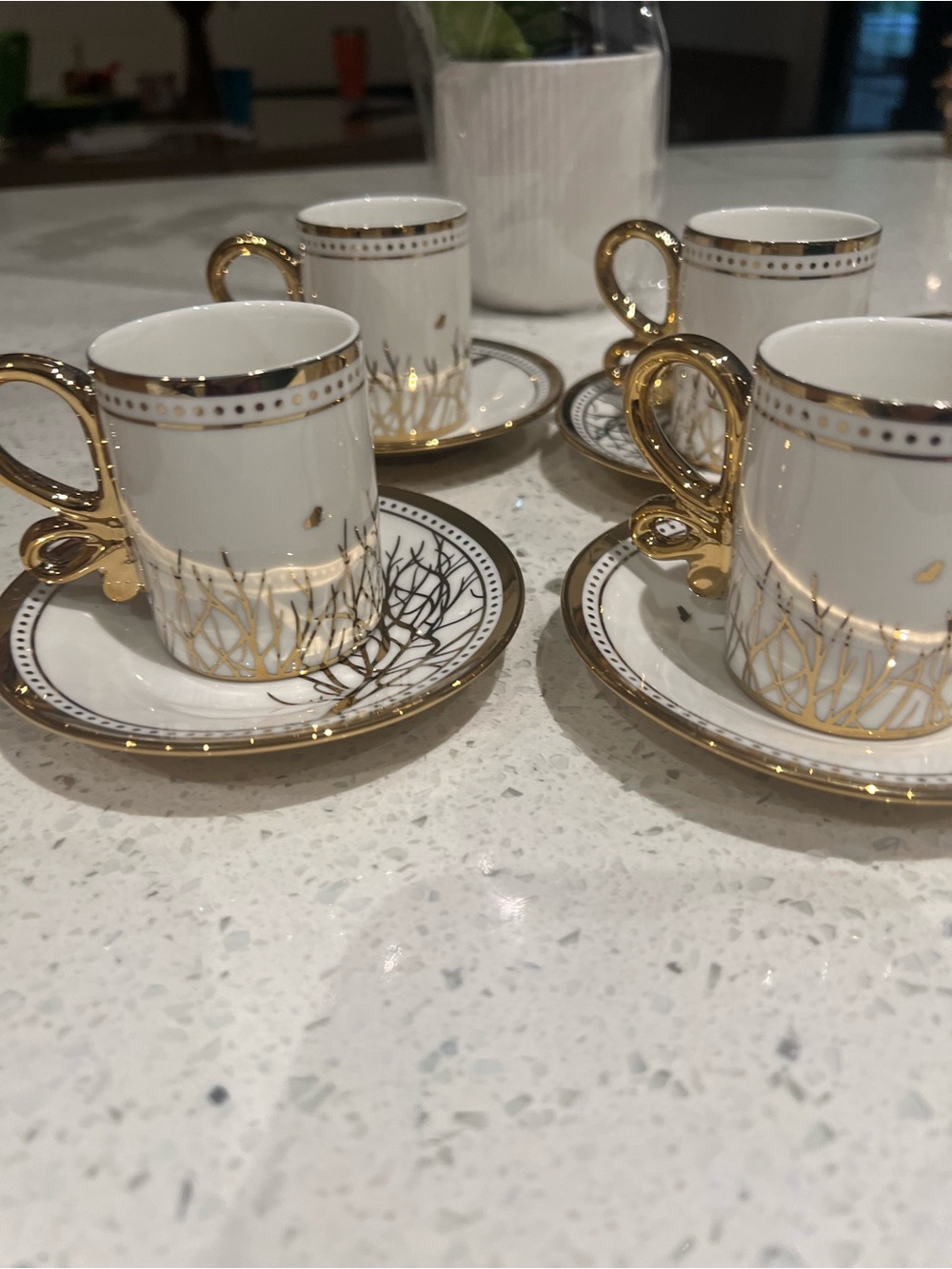 Turkish Elegant White and Gold Porcelain Coffee Cup Set - Picture 7 of 14